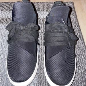 Steve Madden Lancer sneaker